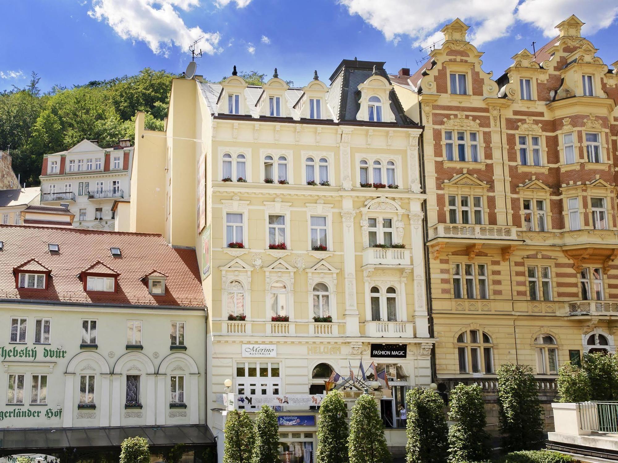 Hotel Heluan KLV Exterior foto